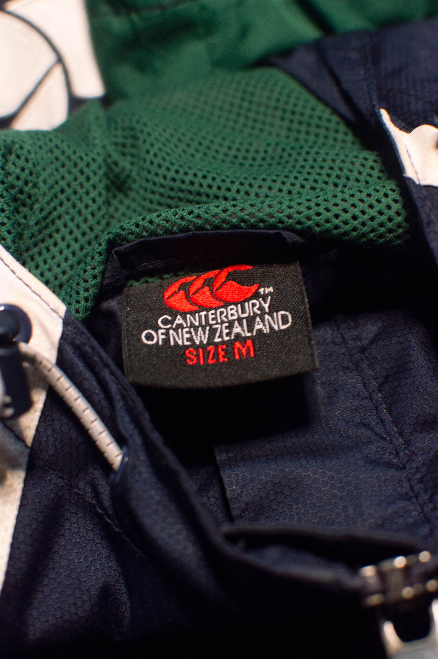 2005-07 Ireland 1/4 Zip Rain Jacket - M