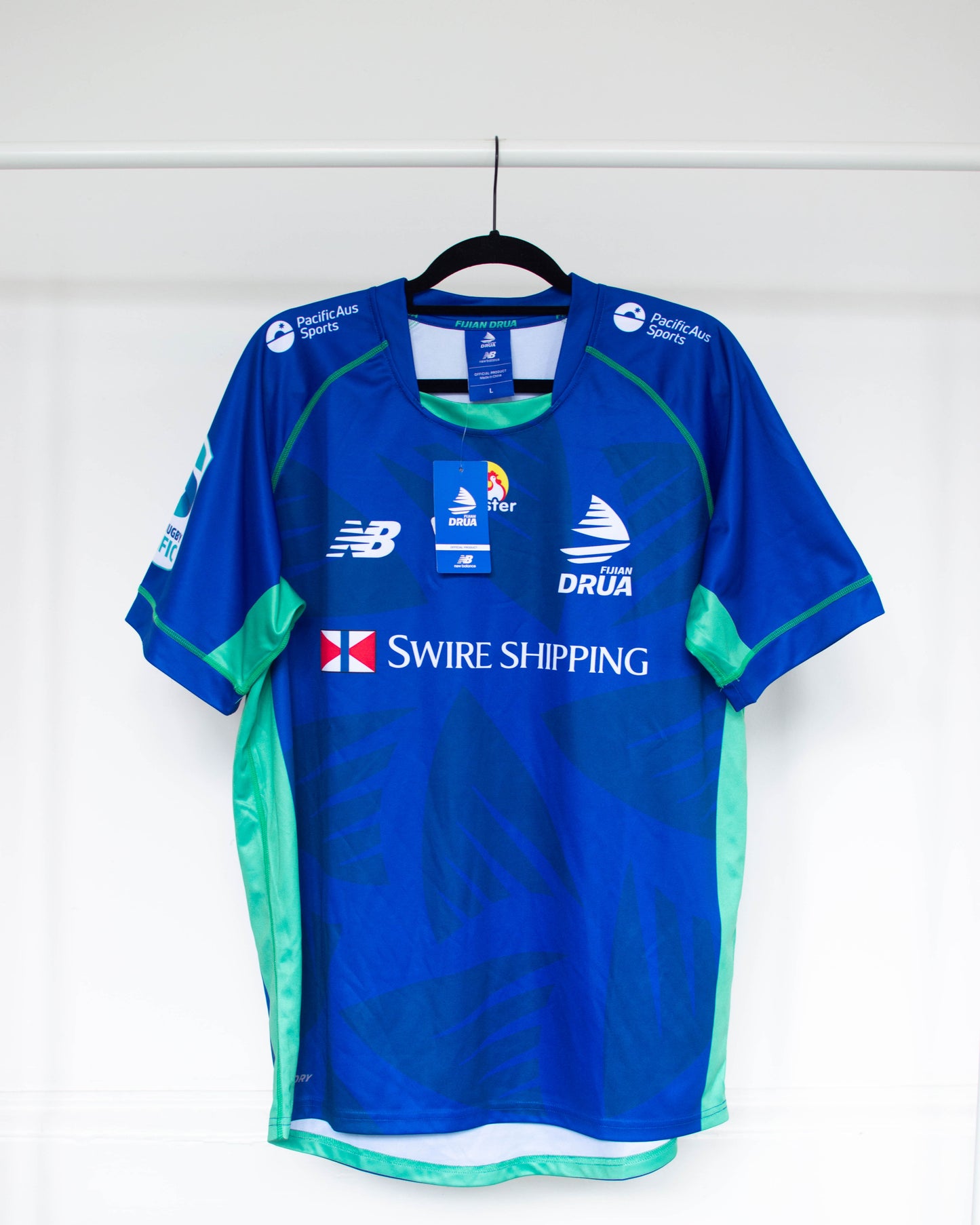 2023 Fijian Drua Home Jersey - L (new with tags)