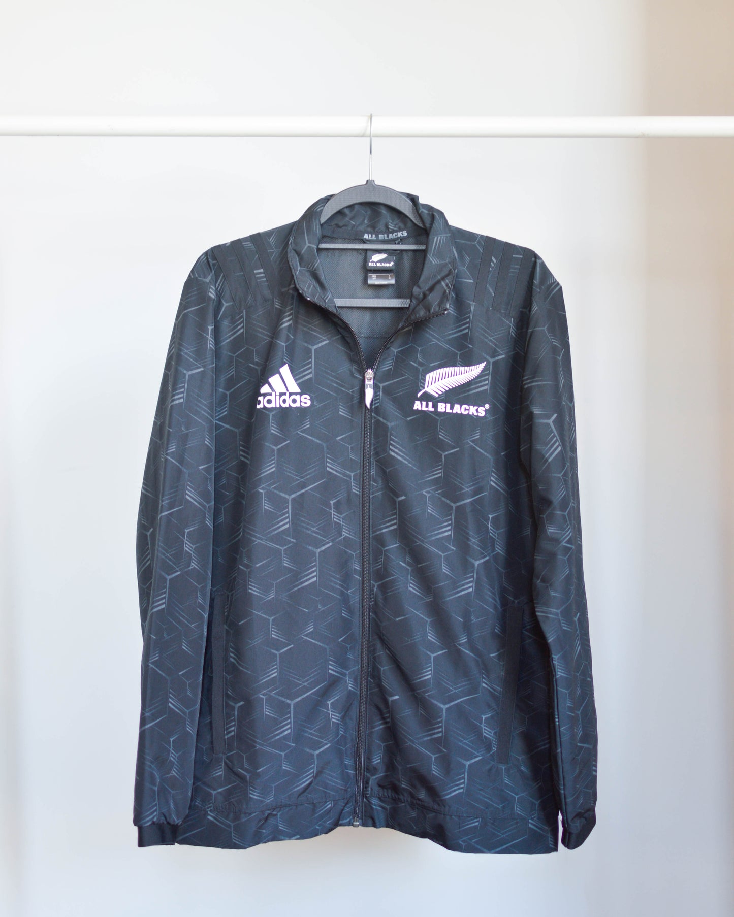 2018 New Zealand Rain Jacket - M